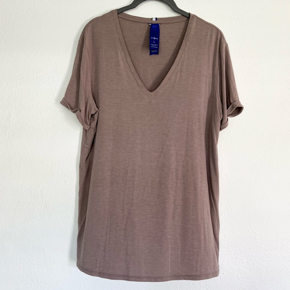 Kit and Ace T-shirt V Neck Short Sleeves H